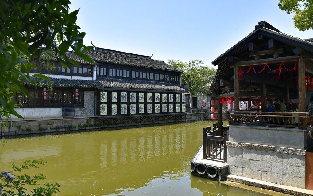 枪弹地牢